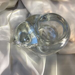 1713		Sleeping Cat Glass Candle Holder, Indiana glass?.